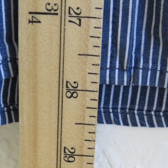 Hollister* Men's Long Sleeve Button Down Curved Hem Stripe Dress Shirt~ Size XL - Picture 10 of 13